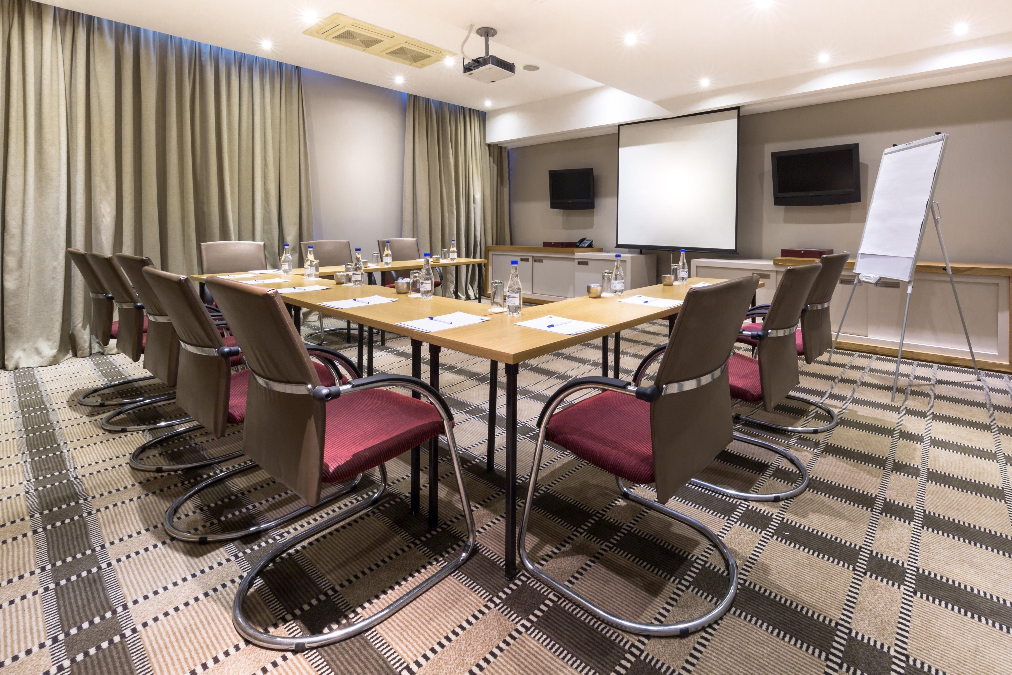Holiday Inn Express Sandton-Woodmead By Ihg Екстериор снимка